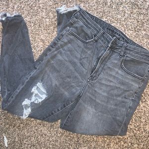 Gray American Eagle ripped jeans